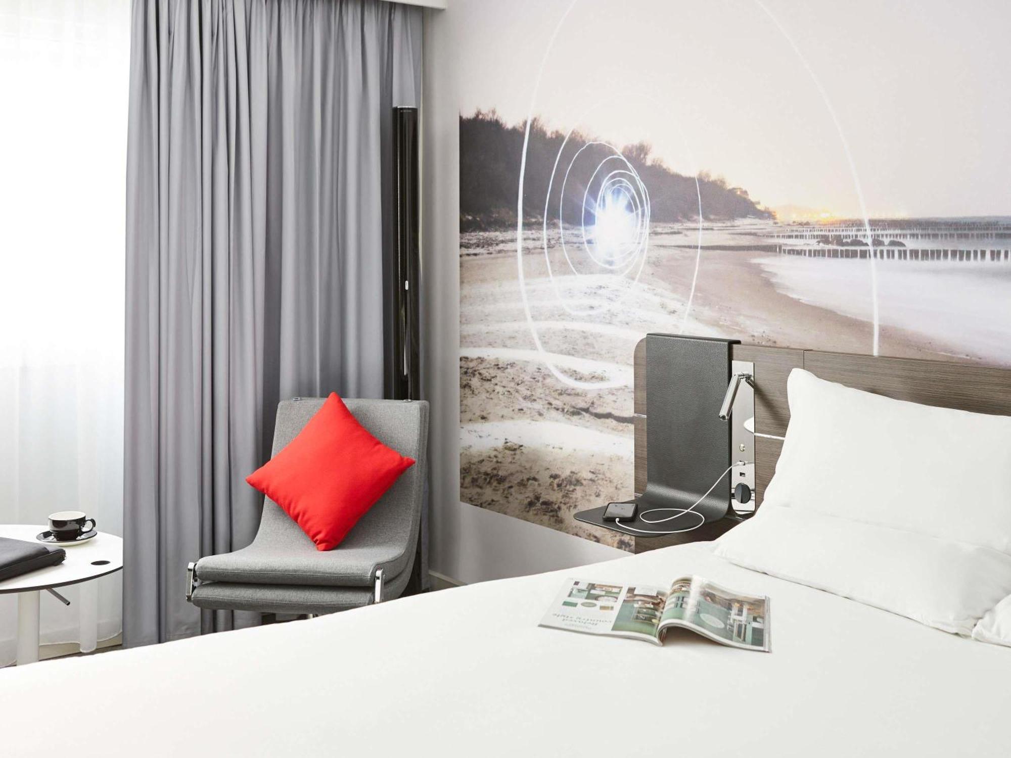 ביקנהיל Novotel Birmingham Airport Terminal Building - Nec מראה חיצוני תמונה